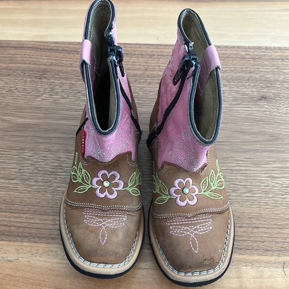 Girls boots size 14 14/12 see pictures. Carlos Boots Infant Toddler Girls - Picture 8 of 16